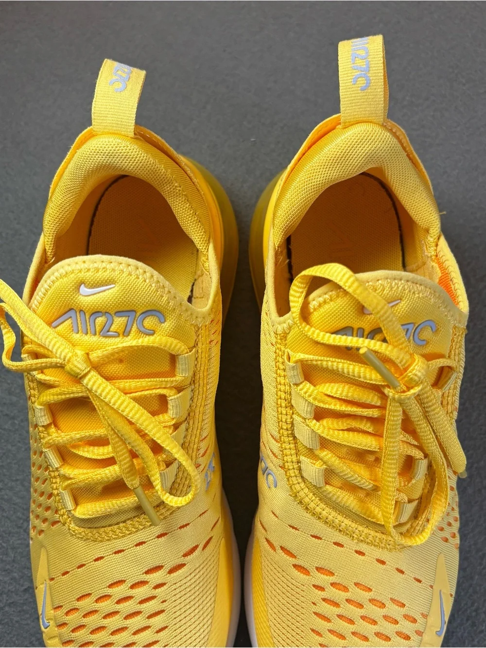 Nike Air Max 270 Women Yellow Running Lifestyle Shoes Size 7.5